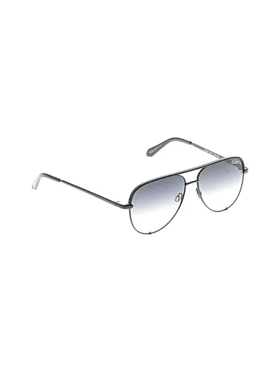 Pre-owned Quay Sunglasses In Silver