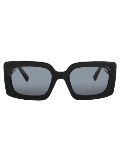 Quay Talk Show Sunglasses In Blk/smk - Black - Smoke