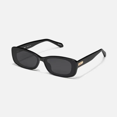 Quay Vibe Check In Pale Pink,brown