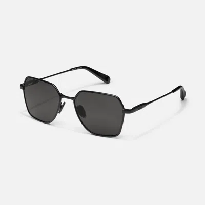Quay World Tour In Black