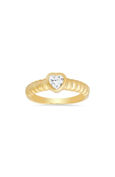 Queen Jewels Bezel Set Heart Ring In Gold