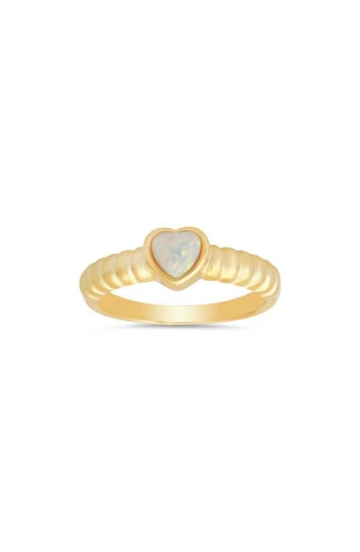 Queen Jewels Bezel Set Heart Ring In Gold