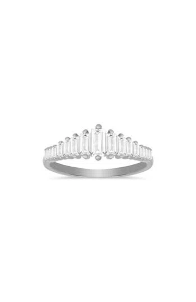 Queen Jewels Cz Baguette Cut Deco Ring In Silver