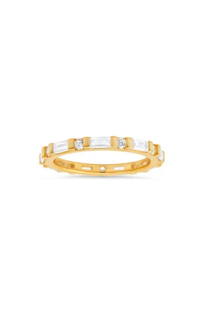Queen Jewels Cz Band Ring In Gold