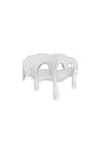 Queen Jewels Melting Band Ring In Silver