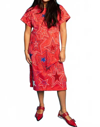 Queen Of Sparkles Groovy Star Midi Tee Dress In Multi In Red