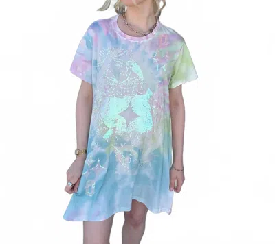 Queen Of Sparkles Logo Card Tee Dress In Multicolor In Blue