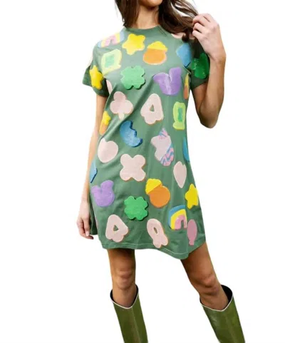 Queen Of Sparkles Lucky Charms Icon Tee Dress In Greedark Green In Multi