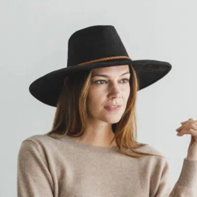 Queens Inc Wide Brim Suede Panama Hat In Black