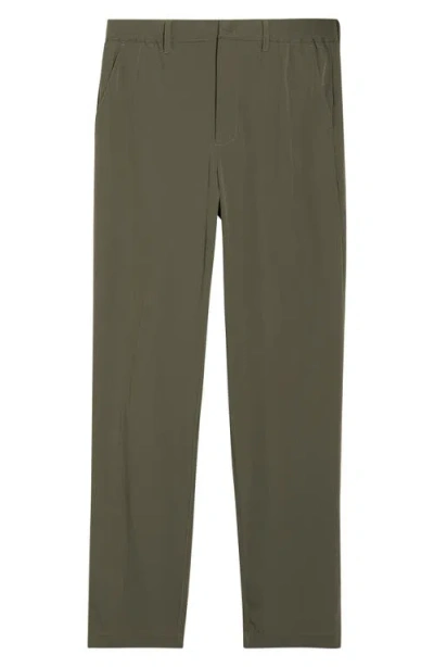 Quiet Golf Nylon Golf Pants In Green
