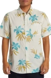 Quiksilver Men's Apero Classic Short Sleeve Button Down Shirt In Snow White