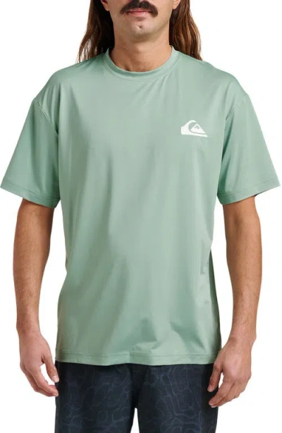 Quiksilver Everyday Surf Short Sleeve Rashguard In Green