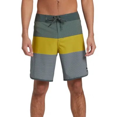 Quiksilver Surfsilk Tijuana Board Shorts In Golden Olive Print