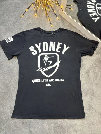 Pre-owned Quiksilver X Vintage Y2k Quiksilver Sydney Surf Logo T Shirt In Black