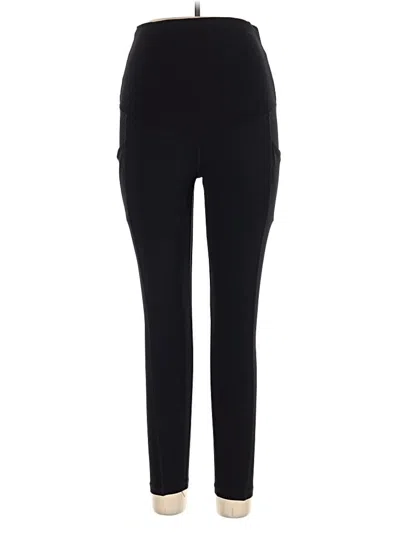 Pre-owned Quince Active Pants In Black