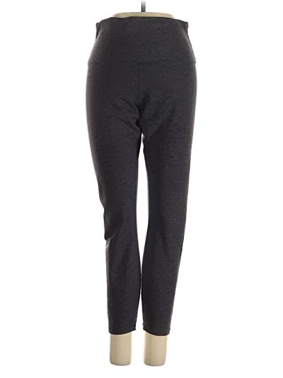 Pre-owned Quince Active Pants In Gray