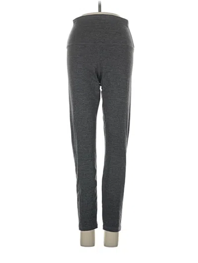 Pre-owned Quince Active Pants In Gray