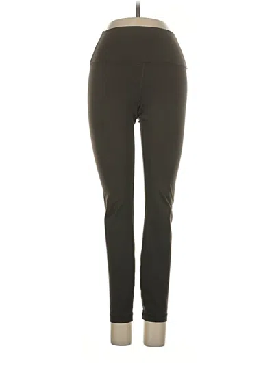 Pre-owned Quince Active Pants In Green