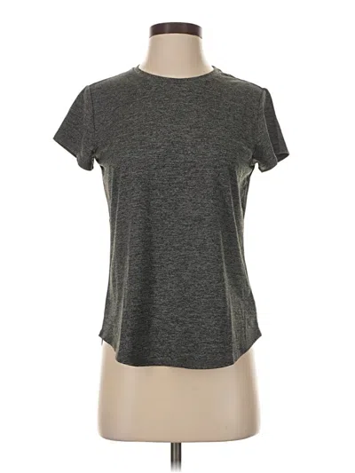 Pre-owned Quince Active T-shirt In Gray