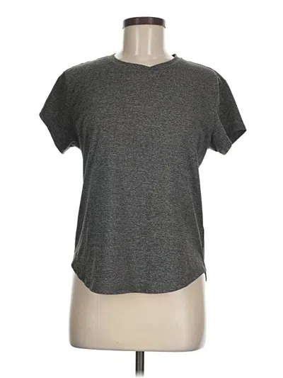 Pre-owned Quince Active T-shirt In Gray