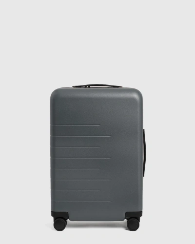 Quince Carry-on Hard Shell Suitcase 21" In Grey