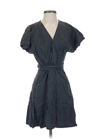 Pre-owned Quince Casual Dress In Gray