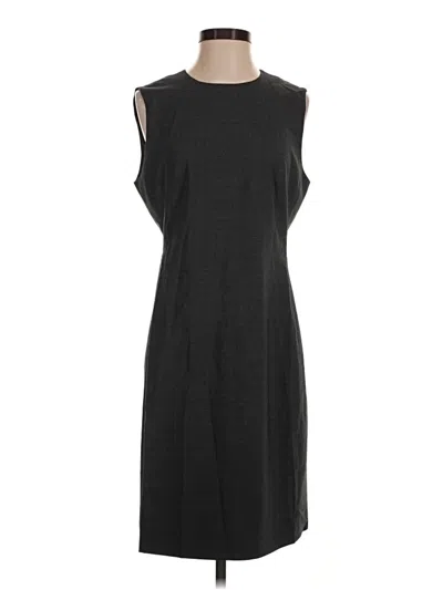 Pre-owned Quince Casual Dress In Gray