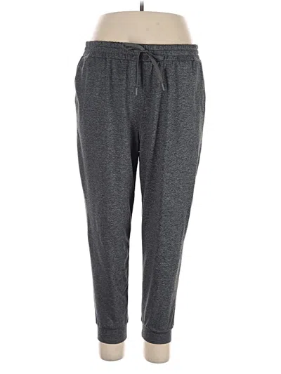 Pre-owned Quince Casual Pants In Gray