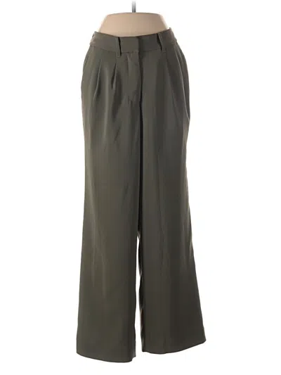 Pre-owned Quince Casual Pants In Green