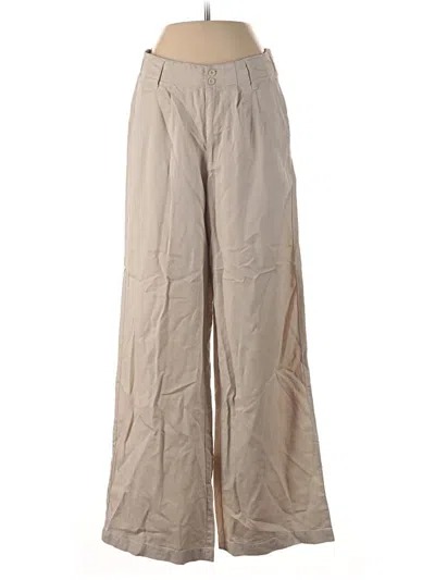 Pre-owned Quince Casual Pants In Tan