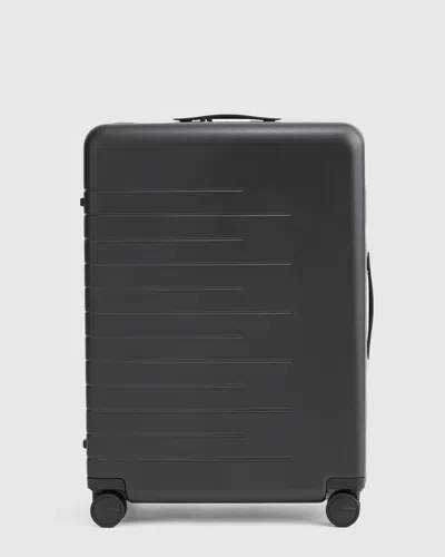 Quince Check-in Hard Shell Suitcase 27" In Black