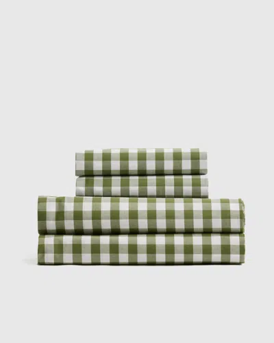 Quince Classic Organic Percale Gingham Sheet Set In Olive