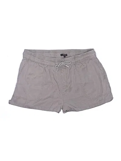 Pre-owned Quince Khaki Shorts In Gray