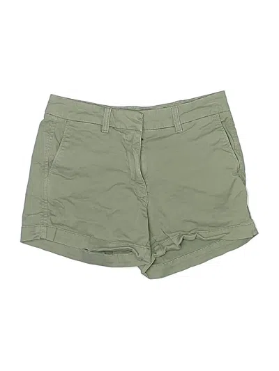 Pre-owned Quince Khaki Shorts In Green
