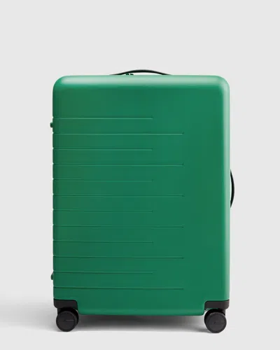 Quince Large Check-in Suitcase