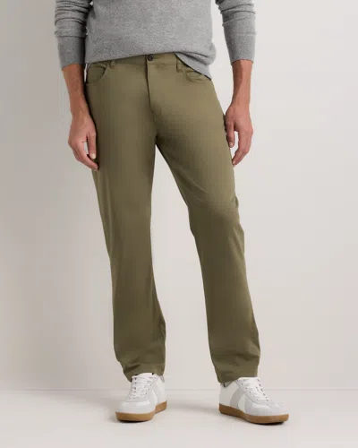 Quince Men's Coolmax® Chino