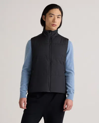 Quince Men's Hybrid Insulated Lightweight Vest In Black