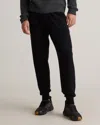 Quince Men's Cashmere Joggers In Black
