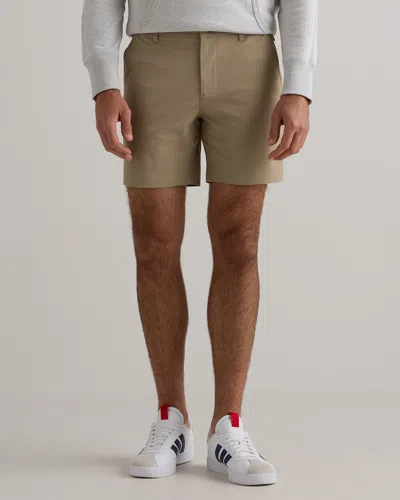 Quince Men's Ultimate Commuter 7" Short In Sand