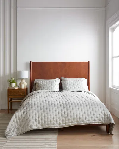 Quince Organic Bamboo Lyocell Quilt In Light Grey