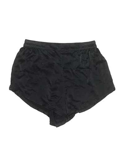 Pre-owned Quince Shorts In Black