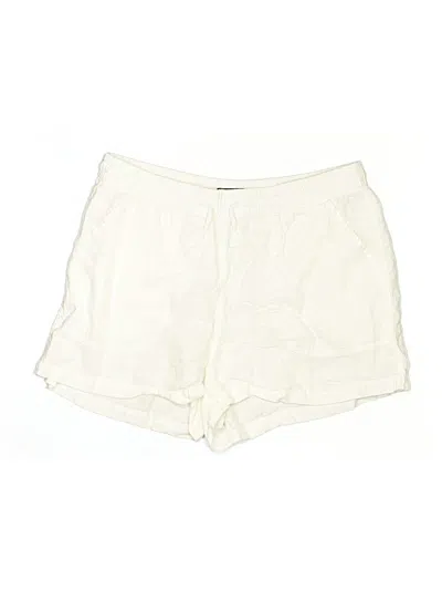Pre-owned Quince Shorts In Ivory