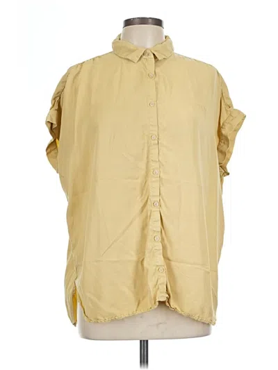 Pre-owned Quince Sleeveless Button Down Shirt In Gold