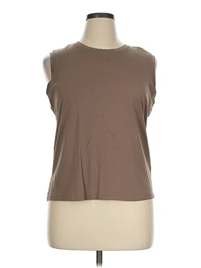 Pre-owned Quince Sleeveless T-shirt In Brown