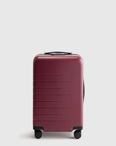 Quince Small Carry-on Suitcase In Burgundy