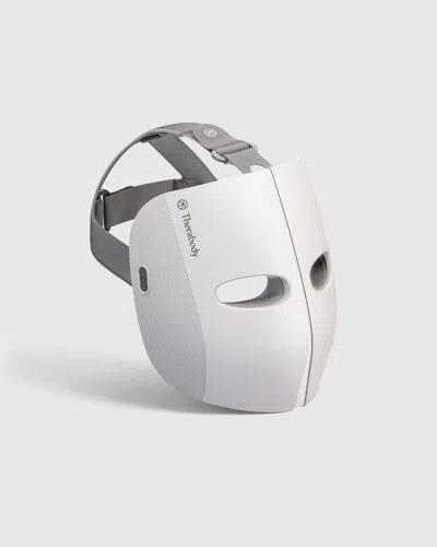 Quince Theraface Mask, Aluminum