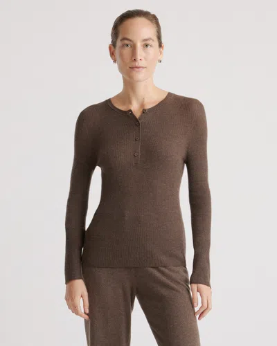 Quince Women's Featherweight Cashmere Ribbed Henley Sweater In Brown