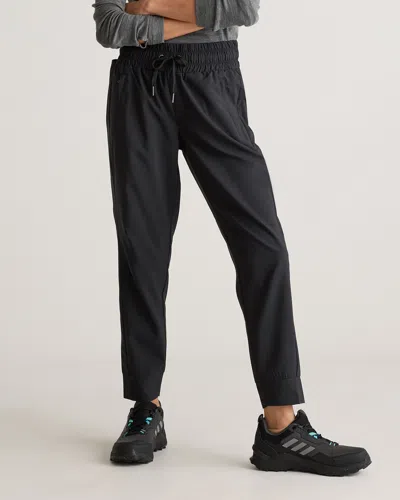 Quince Women's Micro Ripstop Mid-rise Jogger In Black