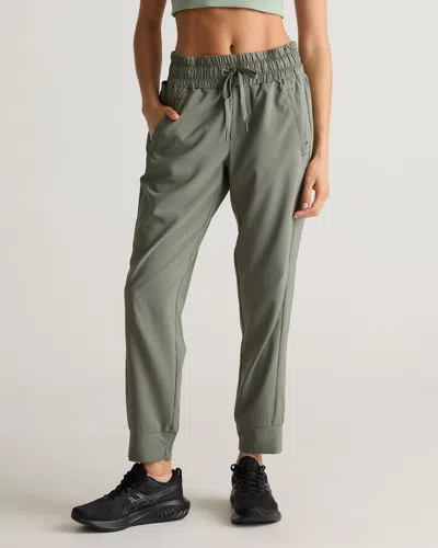 Quince Women's Micro Ripstop Mid-rise Jogger In Heritage Olive