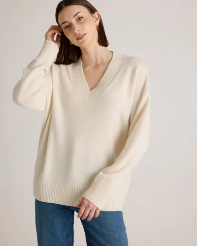Quince Women's Mongolian Cashmere Oversized V-neck Sweater In Ivory